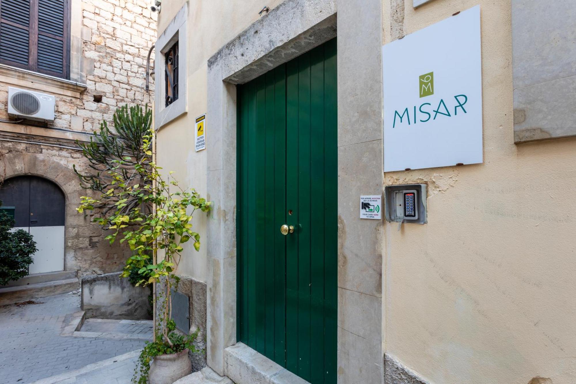 Misar-36 Hotel Modica Exterior photo